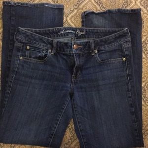 American Eagle Favorite boyfriend jeans